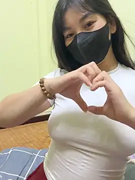 Snapshot of Windy222 chatting on October 5, 1:05 pm Windy222 online show from October 5, 1:05 pm