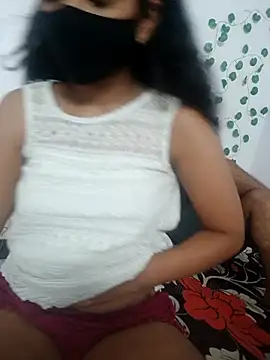 HOTSEXY KAVYA online show from September 26, 5:32 pm