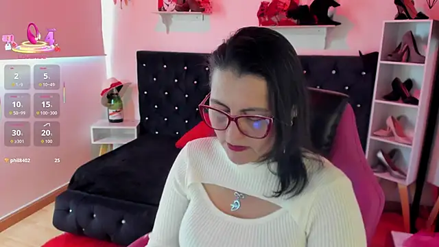 Snapshot of D_Martii chatting on October 5, 1:49 pm D Martii online show from October 5, 1:49 pm