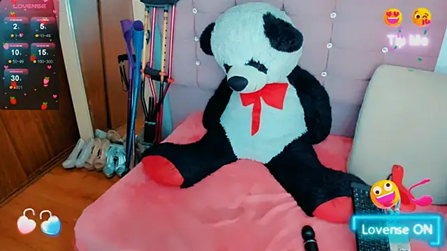 Snapshot of _samy_huber chatting on October 29, 6:21 pm samy huber online show from October 29, 6:21 pm