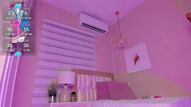  paula x online show from September 22, 11:30 am