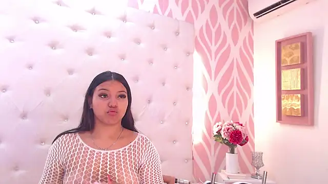 Snapshot of MariyaNovaki chatting on October 28, 12:33 pm MariyaNovaki online show from October 28, 12:33 pm