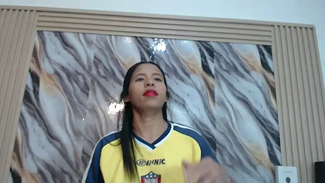 Snapshot of Samantha_Fox69_ chatting on October 24, 4:03 pm Samantha Fox69 online show from October 24, 4:03 pm