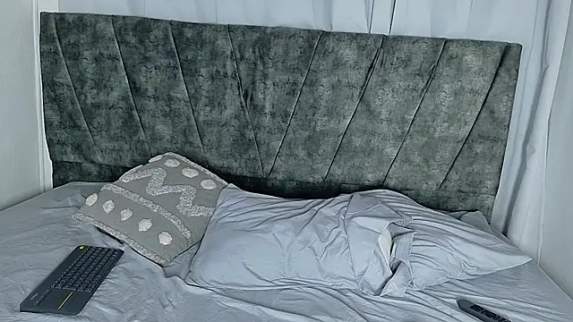 ValeriGallardo17 online show from October 23, 10:38 pm