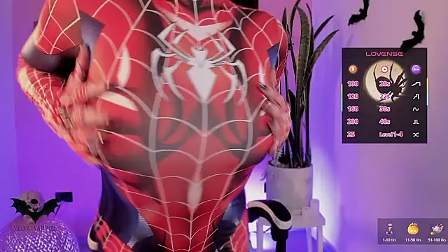 VelvetVampiree online show from January 16, 2:40 am