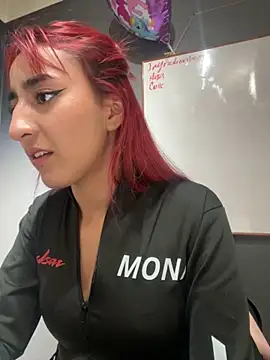 Snapshot of JuliethaDemon_ chatting on October 17, 2:53 pm JuliethaDemon  online show from October 17, 2:53 pm