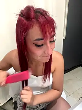 Snapshot of JuliethaDemon_ chatting on September 23, 1:53 pm JuliethaDemon  online show from September 23, 1:53 pm