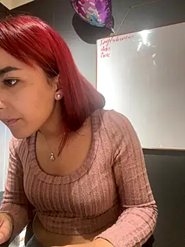 Snapshot of JuliethaDemon_ chatting on October 21, 1:15 pm JuliethaDemon  online show from October 21, 1:15 pm