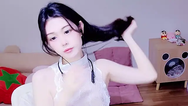 iukoi-77yo online show from October 12, 11:01 am