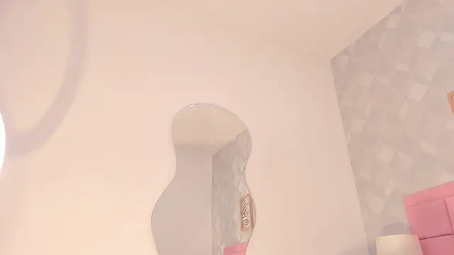 Snapshot of valery_fox___ chatting on October 7, 11:36 am valery fox    online show from October 7, 11:36 am