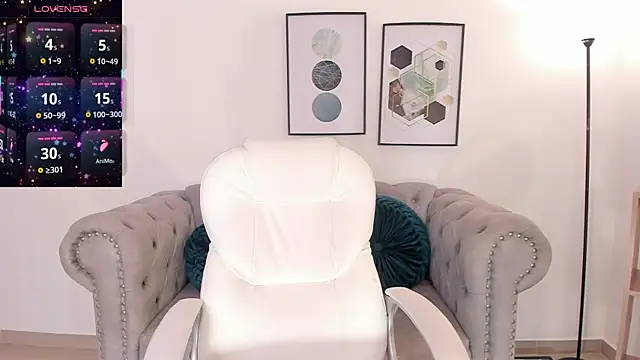 Sharon breezee online show from December 17, 4:49 am