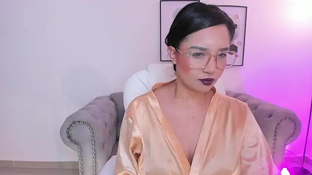 Sharon breezee online show from November 21, 4:25 am