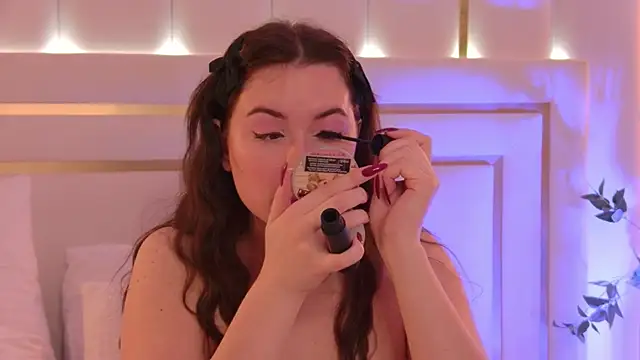 MeganStrain online show from November 6, 3:23 am