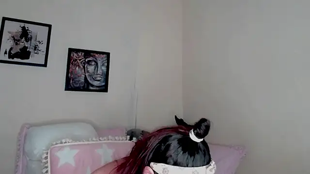 AmyRoux21 online show from October 4, 5:46 am