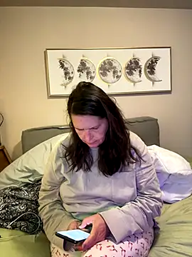 petalsexy online show from November 4, 6:46 pm