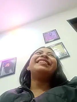 Snapshot of LilyCutee_ chatting on October 21, 2:10 pm LilyCutee  online show from October 21, 2:10 pm