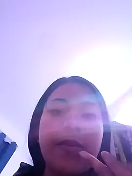 Snapshot of LilyCutee_ chatting on September 29, 7:30 pm LilyCutee  online show from September 29, 7:30 pm