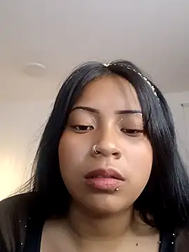 Snapshot of LilyCutee_ chatting on October 11, 7:38 pm LilyCutee  online show from October 11, 7:38 pm