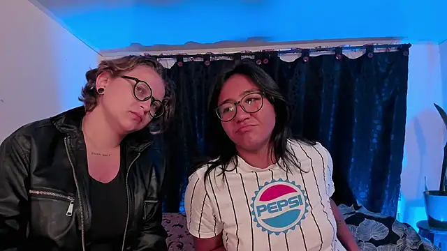 CrazyCakes  online show from April 7, 1:51 am