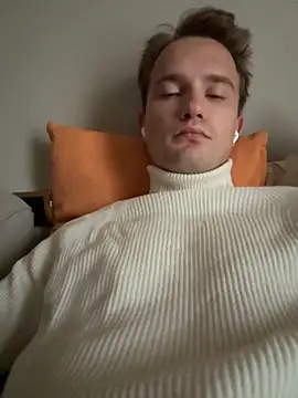 Italy sex boy online show from October 21, 1:15 pm