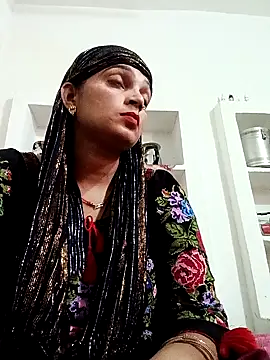 Snapshot of Chhaya_hot chatting on October 6, 3:23 am Chhaya hot online show from October 6, 3:23 am