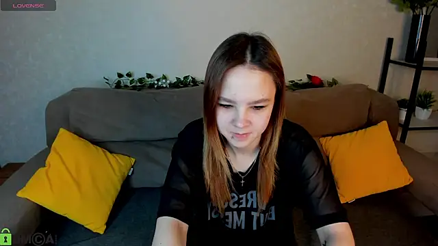 Lori Blossom online show from February 4, 9:34 am