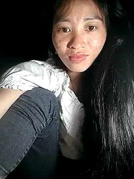 Snapshot of Phuongphuongg chatting on October 20, 1:47 pm Phuongphuongg online show from October 20, 1:47 pm