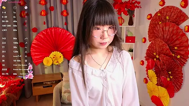 UdelaDodson online show from January 9, 1:21 am