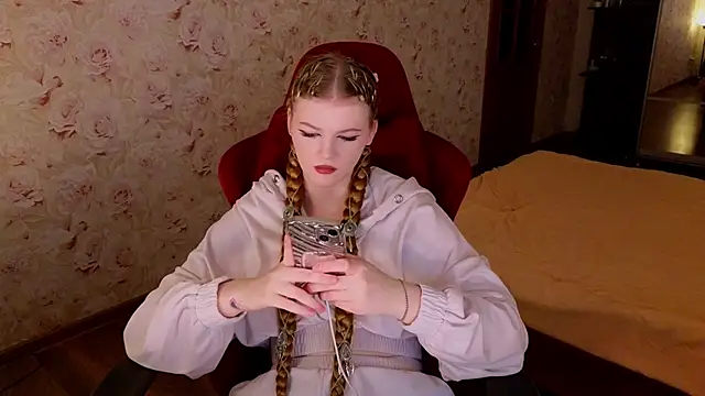 Jenny Skinner20 online show from December 20, 7:29 pm