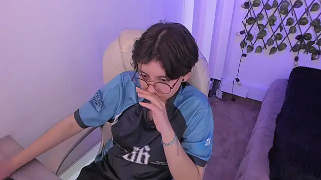 Nathaly ds online show from October 15, 9:06 pm