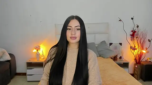 hannahdvil1 online show from November 14, 12:49 pm