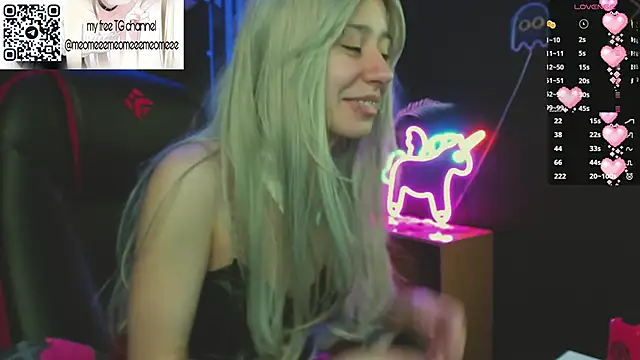 meomeee online show from February 15, 4:06 pm