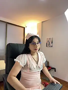 Mia HarperX  online show from November 2, 10:35 pm