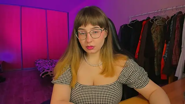 just fucked777 online show from April 14, 7:03 pm