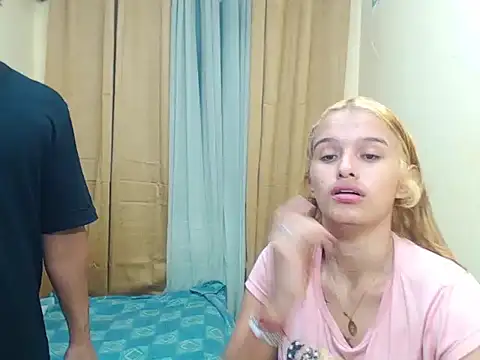 Snapshot of destroy_sexx1 chatting on September 11, 5:57 pm destroy sexx1 online show from September 11, 5:57 pm