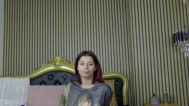 Snapshot of LunaHart chatting on October 4, 1:28 pm LunaHart online show from October 4, 1:28 pm