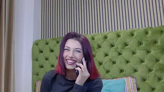 Snapshot of LunaHart chatting on October 7, 7:07 pm LunaHart online show from October 7, 7:07 pm