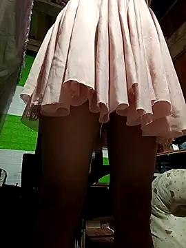 Snapshot of tdtd98 chatting on October 26, 1:06 pm tdtd98 online show from October 26, 1:06 pm