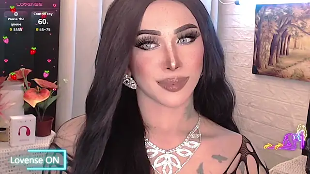 Snapshot of Your_valentina_goddess chatting on September 25, 11:20 am Your valentina goddess online show from September 25, 11:20 am