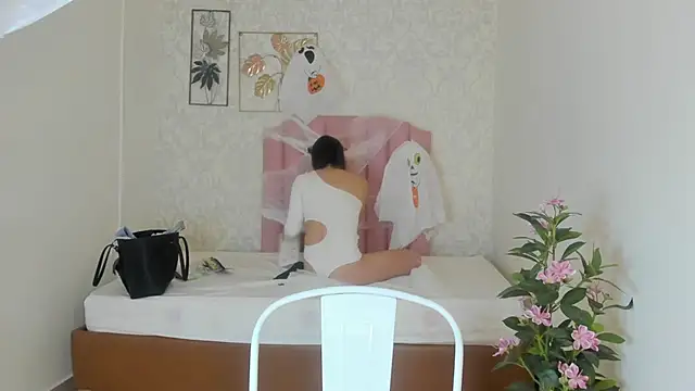 Anni cervantes online show from October 2, 3:22 am