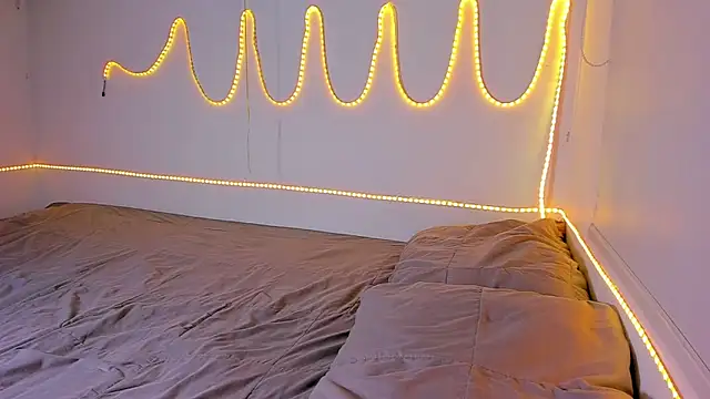 Snapshot of Dulce_TentacionLatina chatting on October 16, 12:13 am Dulce TentacionLatina online show from October 16, 12:13 am