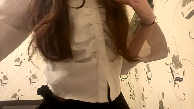 AshleyEady online show from September 25, 5:55 pm