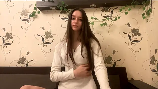 AshleyEady online show from September 30, 9:30 pm