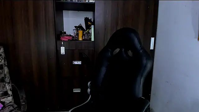 miss bigcockts online show from November 14, 1:22 pm