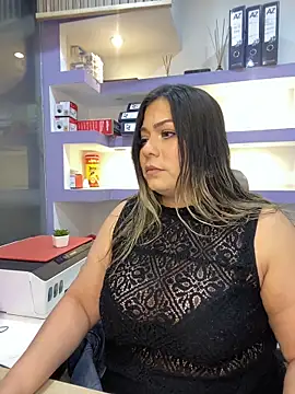 isabella horney  online show from February 20, 1:23 pm