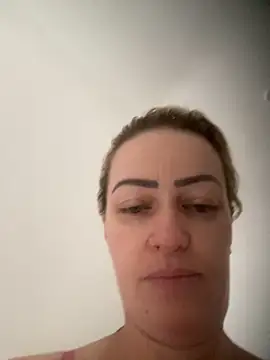 Snapshot of Alerquinasc chatting on October 29, 12:42 pm Alerquinasc online show from October 29, 12:42 pm