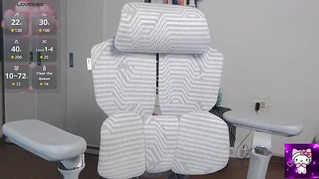 Suzie Wet Cave online show from April 23, 12:23 pm