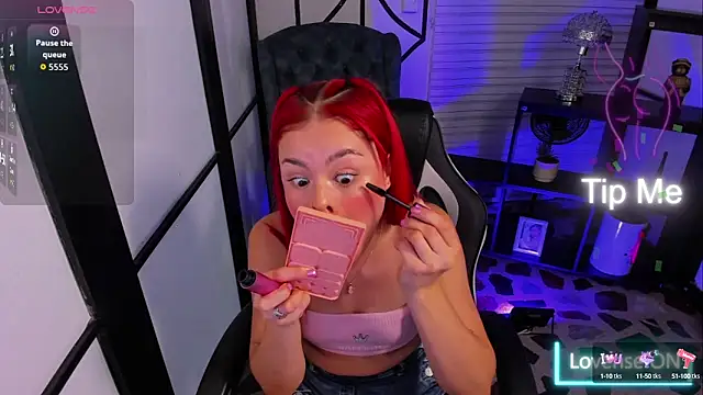 NahomiRichards  online show from September 27, 5:25 am