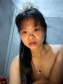 LinhNa999 online show from November 19, 1:05 am