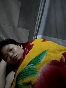 LinhNa999 online show from December 4, 2:08 pm